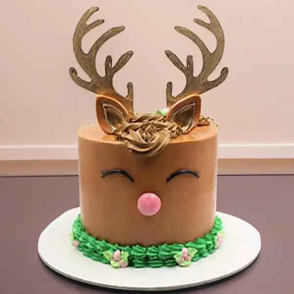 2 kg of reindeer brown cake with chocolate ganache filling