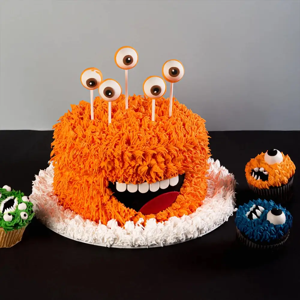 An eye monster cake weighing 2 kg filled with chocolate cake An eye monster cake weighing 2 kg filled with chocolate cake
